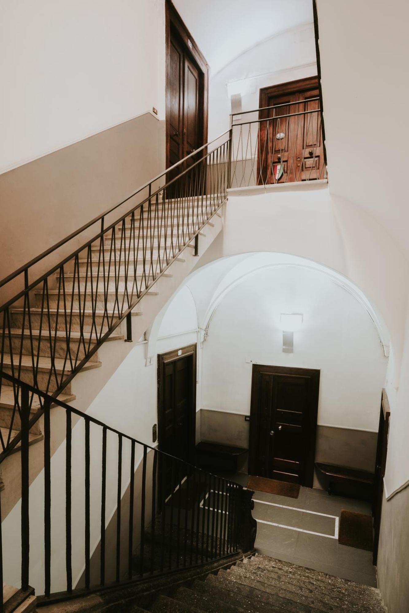 La Bella Vita Luxury Apartament And Travel Solution Naples Exterior photo