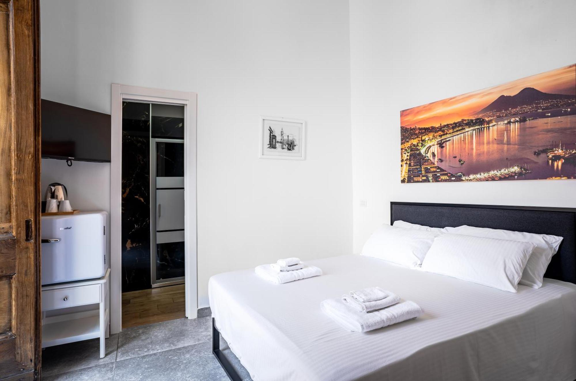 La Bella Vita Luxury Apartament And Travel Solution Naples Exterior photo