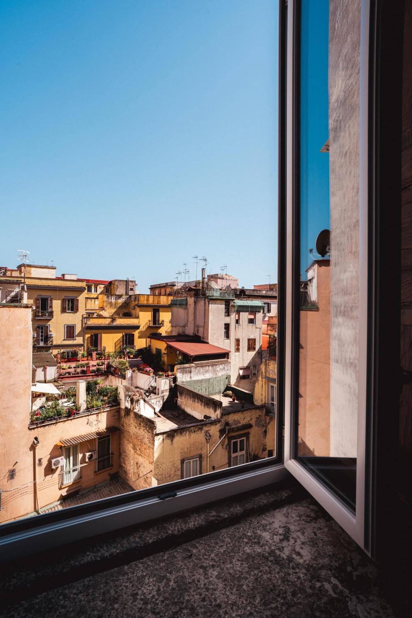 La Bella Vita Luxury Apartament And Travel Solution Naples Exterior photo