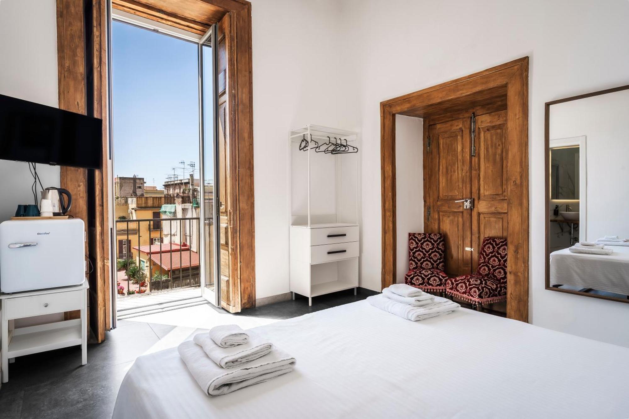 La Bella Vita Luxury Apartament And Travel Solution Naples Exterior photo