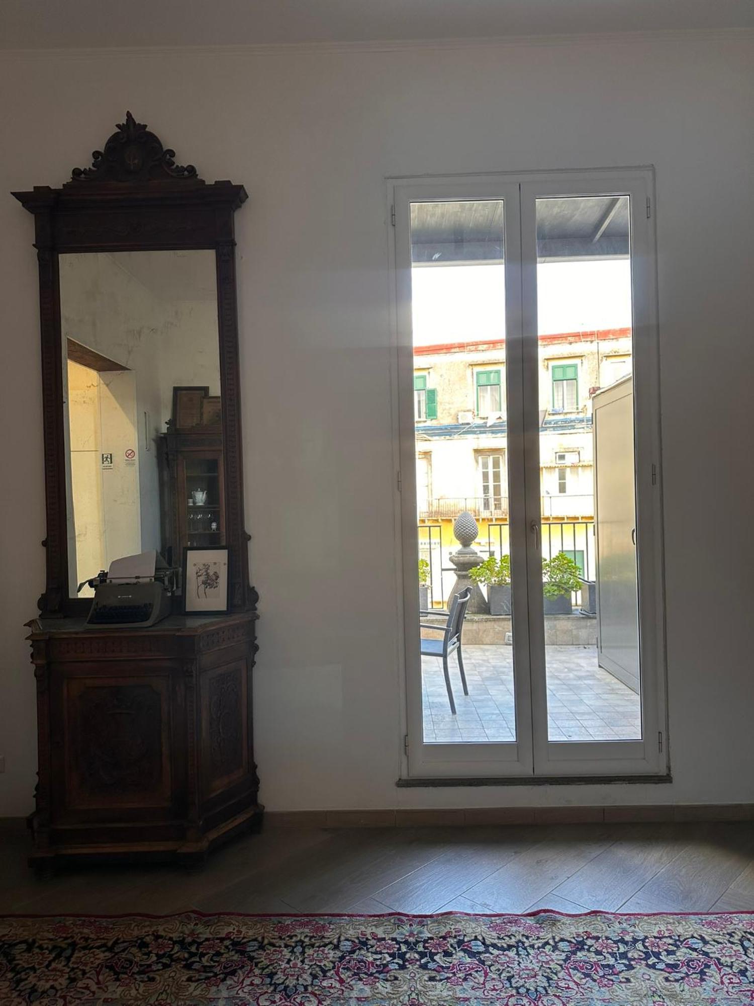 La Bella Vita Luxury Apartament And Travel Solution Naples Exterior photo
